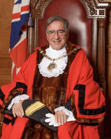 Photo of Councillor Vourou in full Mayoral regalia