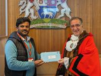 The Mayor of Barnet receives the writs